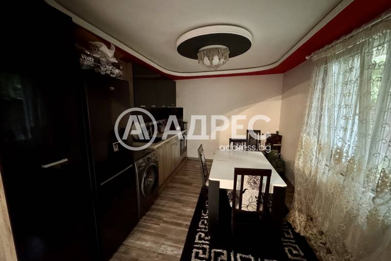 Къща/Вила, София, Факултета, 700503, Снимка 3