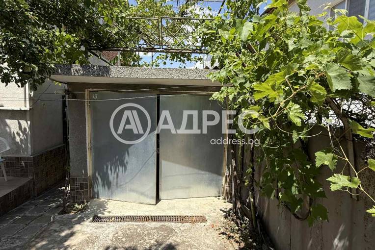 Тристаен апартамент, Добрич, Червената пръст, 659504, Снимка 16