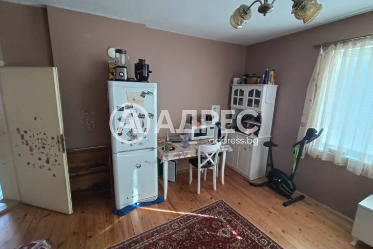 Къща/Вила, Разград, Добровски, 666505, Снимка 3