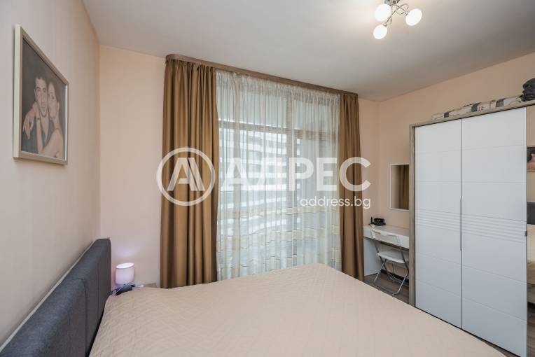 Тристаен апартамент, Варна, Гранд Мол Варна, 692508, Снимка 4