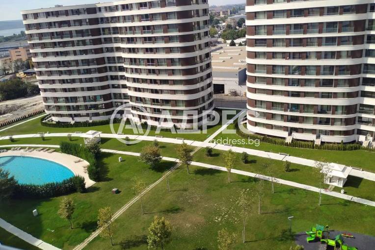 Тристаен апартамент, Варна, Гранд Мол Варна, 692508, Снимка 9