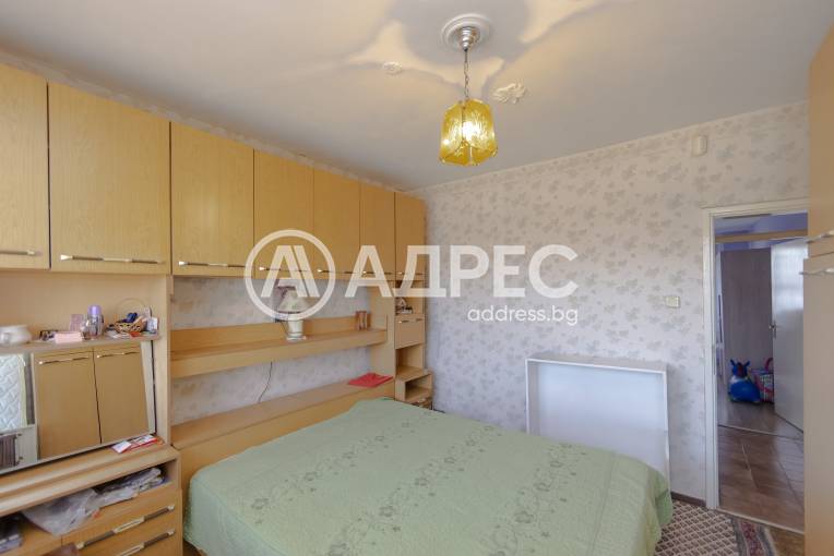 Тристаен апартамент, София, Обеля 2, 701508, Снимка 13
