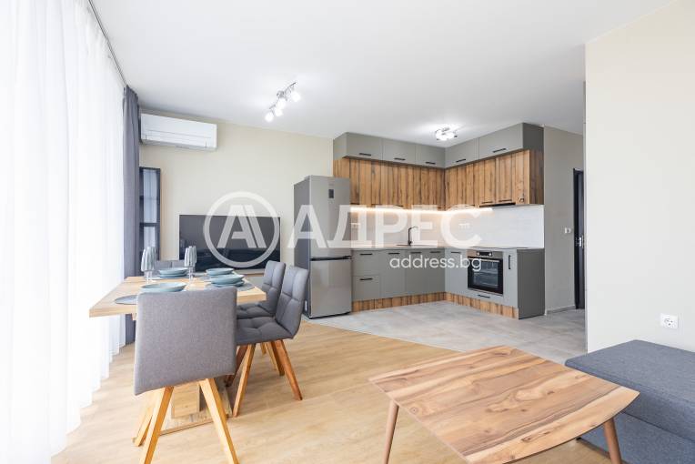 Двустаен апартамент, Варна, Чайка, 682510, Снимка 1