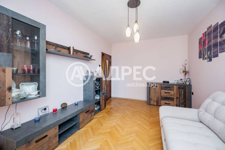 Многостаен апартамент, Варна, Спортна зала, 700510, Снимка 18