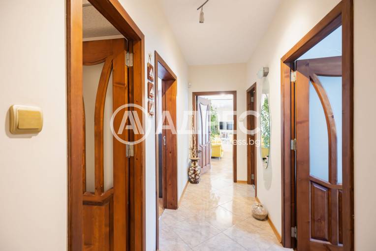 Многостаен апартамент, Варна, Спортна зала, 700510, Снимка 31