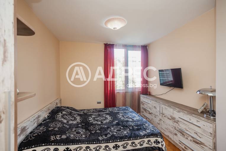 Многостаен апартамент, Варна, Спортна зала, 700510, Снимка 4