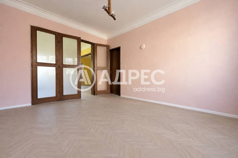 Тристаен апартамент, София, Център, 694511, Снимка 2