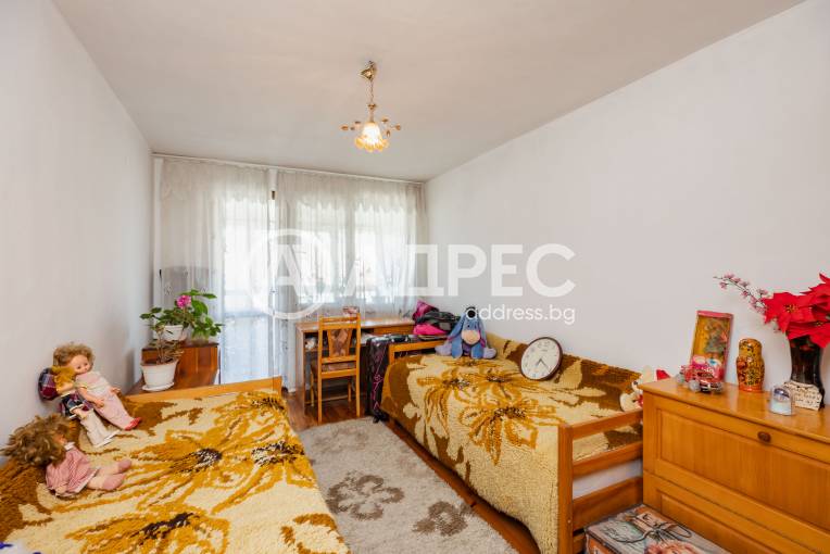 Многостаен апартамент, Варна, Лятно кино Тракия, 698511, Снимка 4