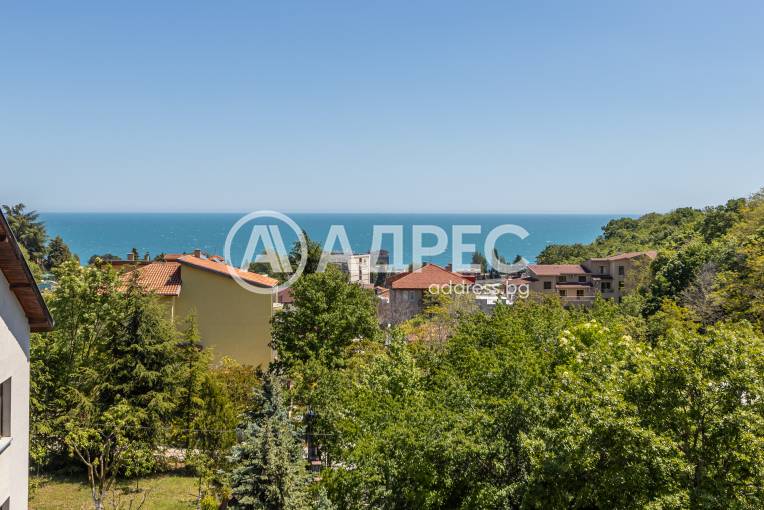 Тристаен апартамент, Варна, м-ст Ален Мак, 655512, Снимка 2