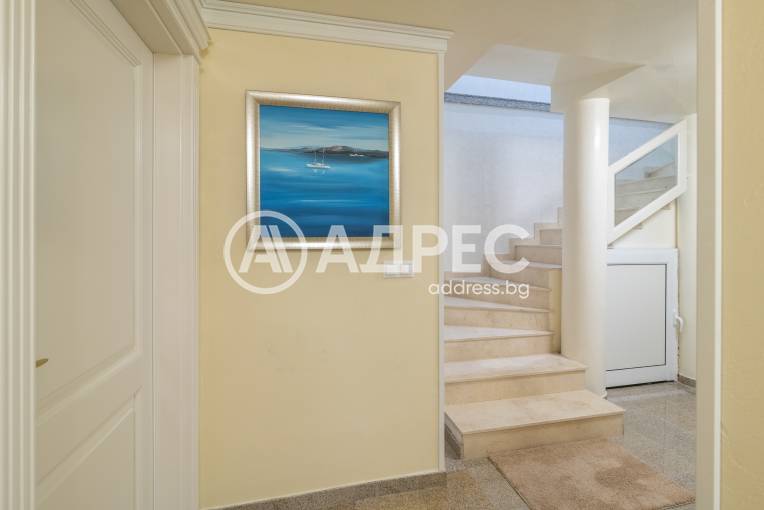 Многостаен апартамент, Варна, к.к. Златни Пясъци, 661512, Снимка 10