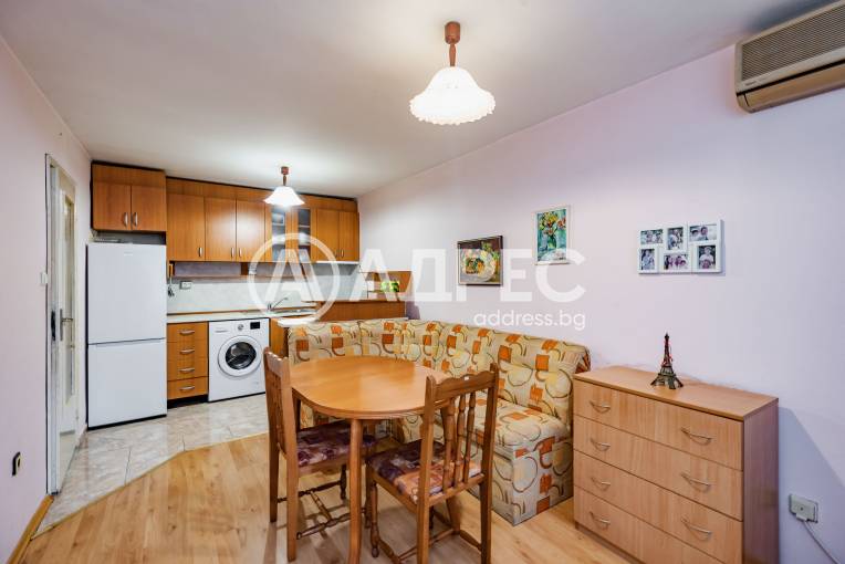 Двустаен апартамент, Варна, Икономически университет, 686513, Снимка 10