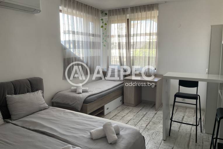 Тристаен апартамент, Варна, Общината, 695513, Снимка 18