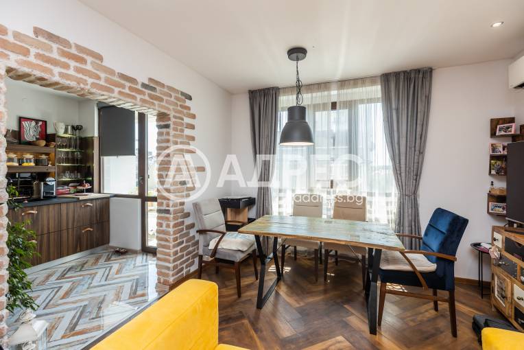 Тристаен апартамент, Варна, Общината, 695513, Снимка 2
