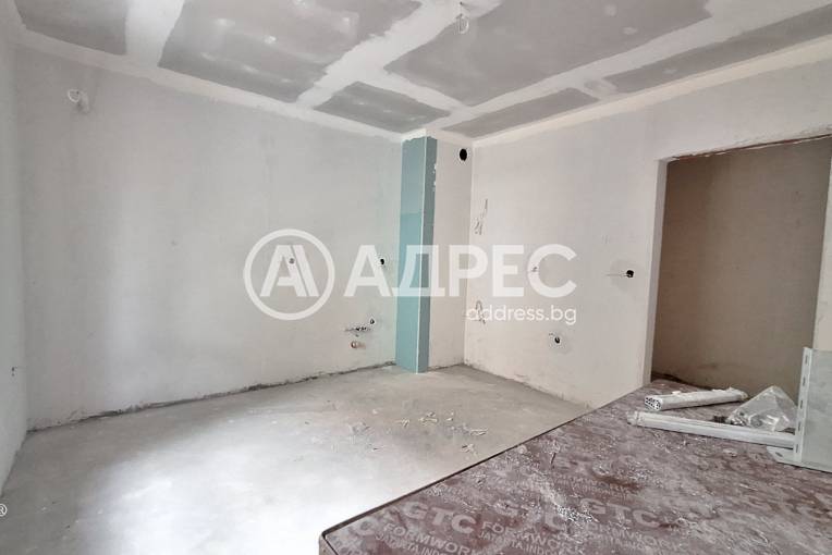 Двустаен апартамент, Варна, Владислав Варненчик, 680514, Снимка 1