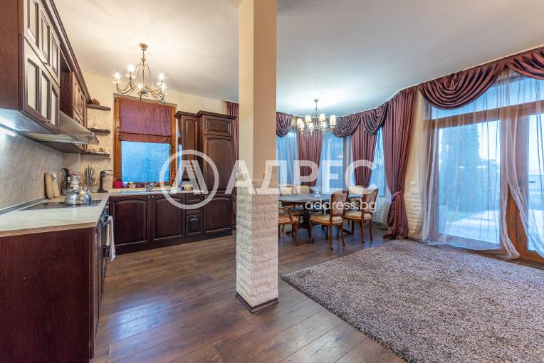 Къща/Вила, Варна, м-ст Зеленика, 680515, Снимка 49