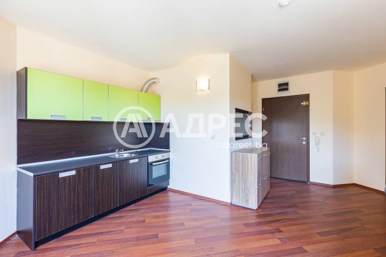 Тристаен апартамент, Варна, к.к. Златни Пясъци, 661517, Снимка 1