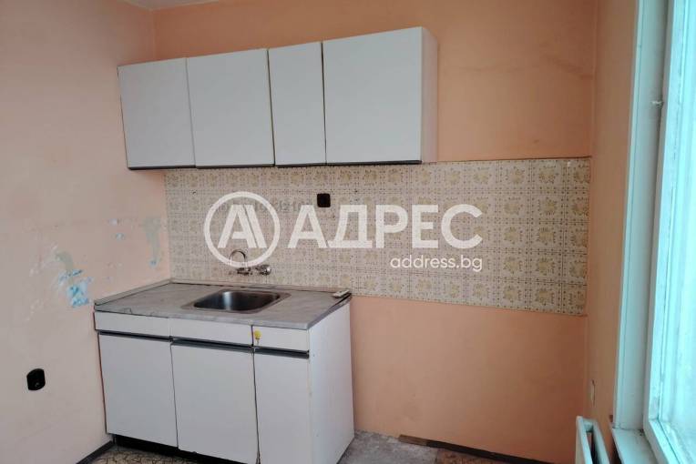 Двустаен апартамент, Сливен, Стоян Заимов, 676517, Снимка 2