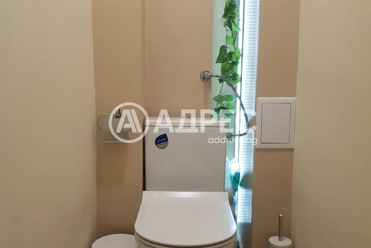 Тристаен апартамент, Русе, Широк център, 654518, Снимка 15