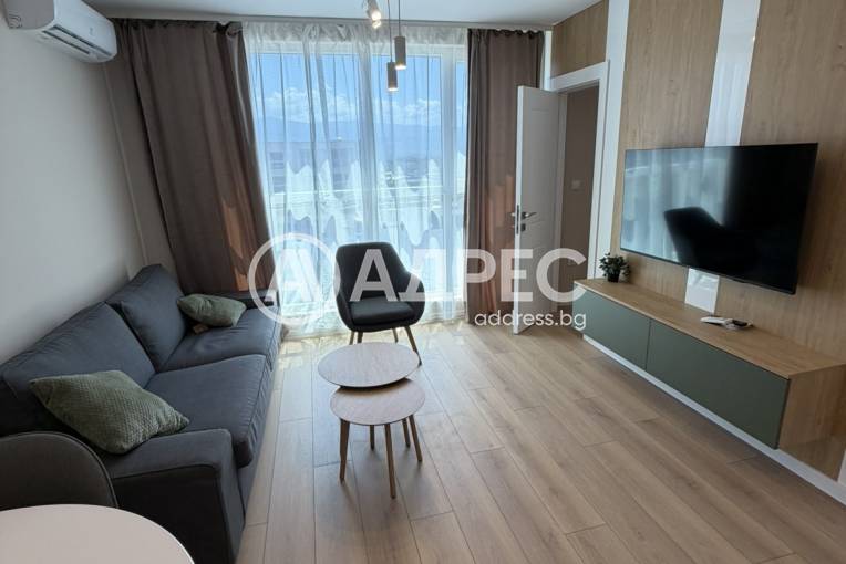 Тристаен апартамент, Пловдив, Южен, 701518, Снимка 1