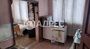 Къща/Вила, Долна баня, 666520, Снимка 5