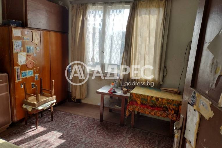 Къща/Вила, Долна баня, 666520, Снимка 6