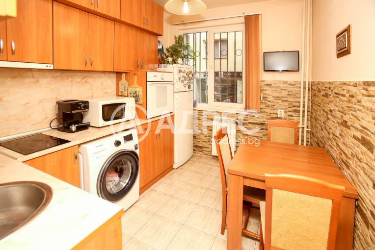 Тристаен апартамент, София, Център, 671520, Снимка 10