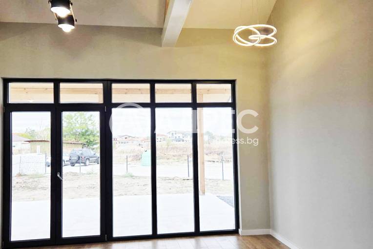 Къща/Вила, Радиново, 664521, Снимка 3