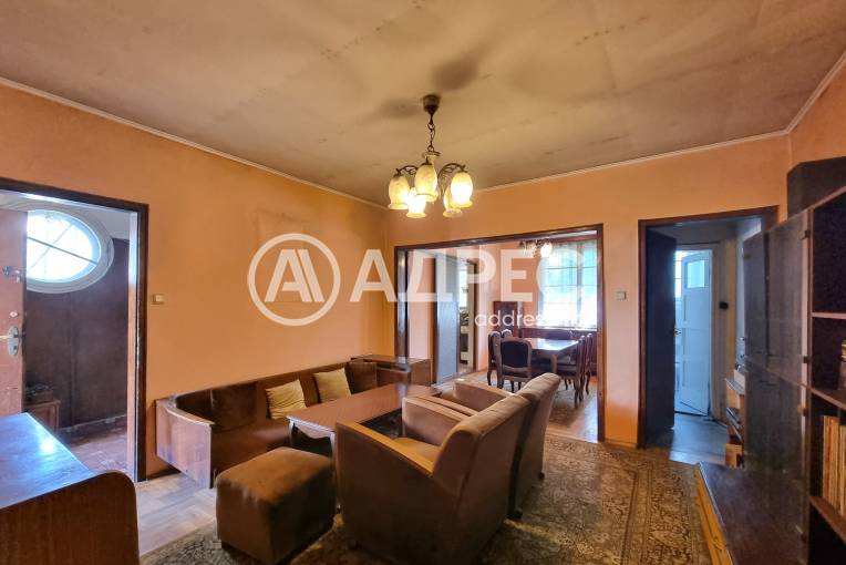 Къща/Вила, София, Хиподрума, 656523, Снимка 2