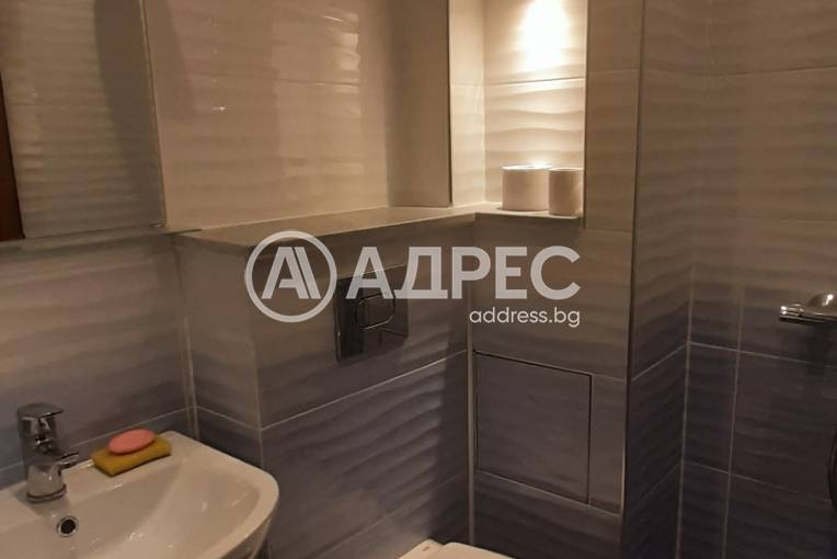 Двустаен апартамент, София, Гео Милев, 687524, Снимка 13