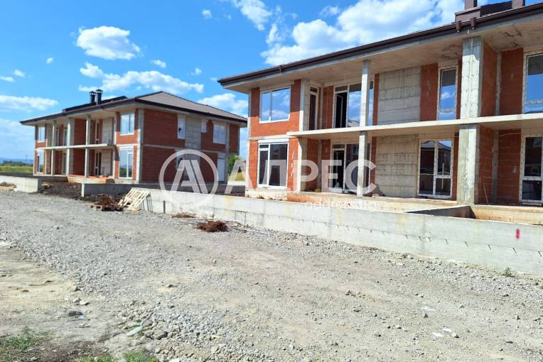 Къща/Вила, Мрамор, 661525, Снимка 4