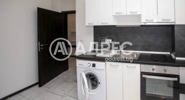 Тристаен апартамент, София, Надежда 1, 670526, Снимка 2