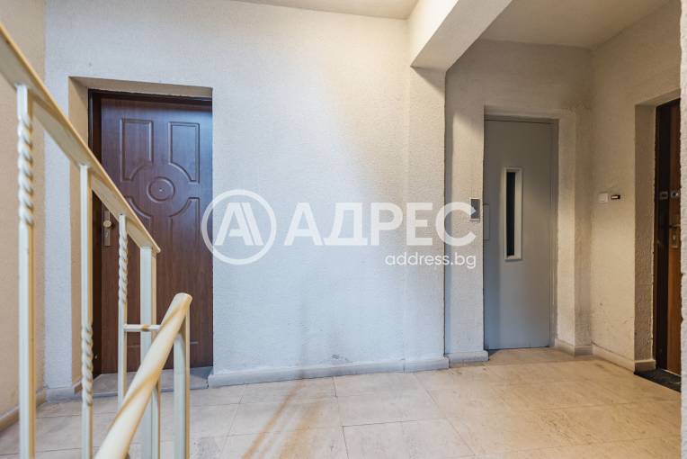 Тристаен апартамент, Варна, Лятно кино Тракия, 683527, Снимка 12