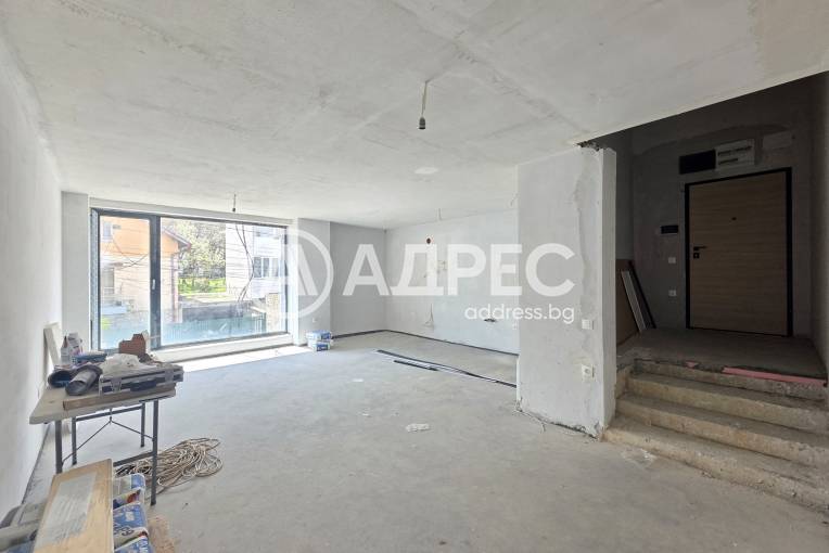 Тристаен апартамент, София, Бояна, 689527, Снимка 1