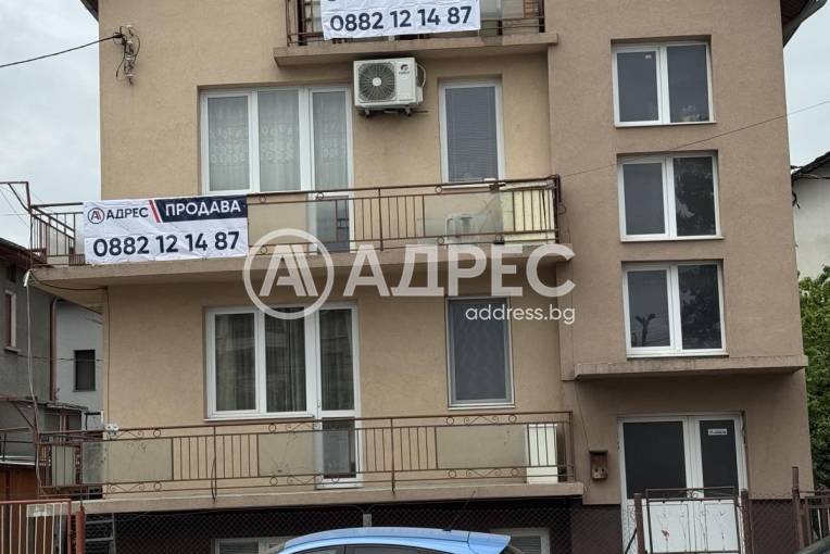 Етаж от къща, Самоков, 651528, Снимка 1
