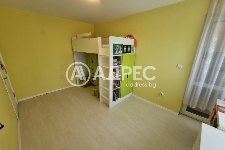 Тристаен апартамент, София, Гоце Делчев, 653528, Снимка 19