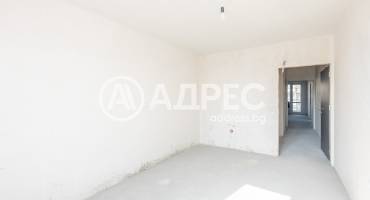 Тристаен апартамент, Варна, Център, 703528, Снимка 2