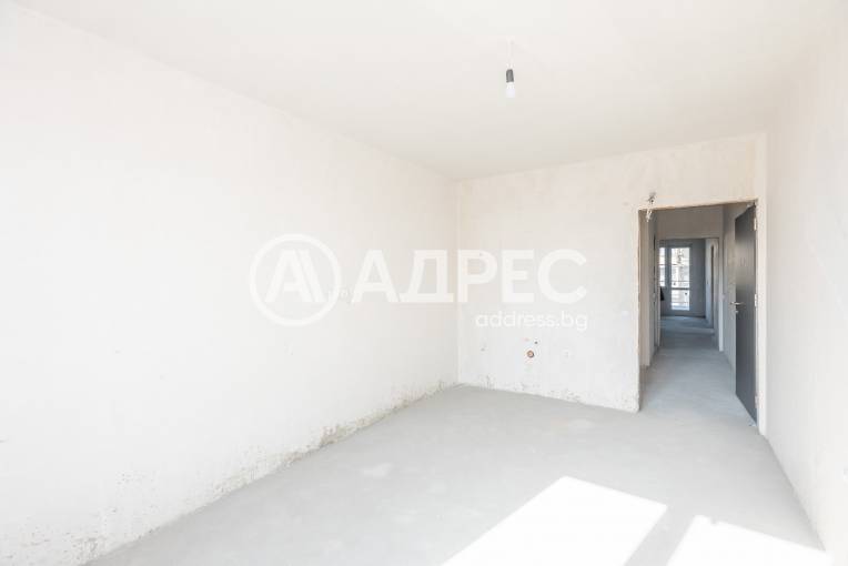 Тристаен апартамент, Варна, Център, 703528, Снимка 2