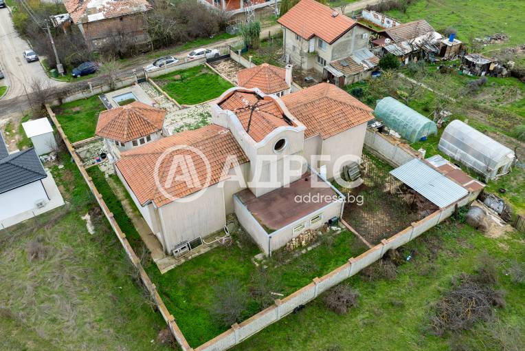Къща/Вила, Здравец, 678530, Снимка 1