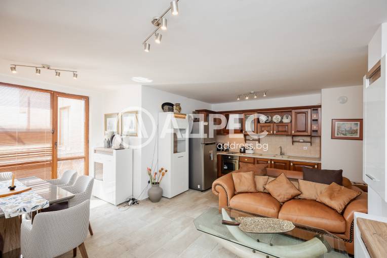 Тристаен апартамент, Варна, Бриз, 701530, Снимка 1