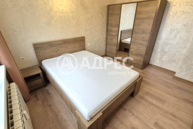 Тристаен апартамент, София, Гео Милев, 681531, Снимка 8