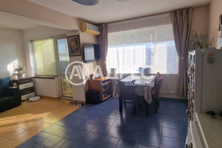 Тристаен апартамент, Варна, Погребите, 690531, Снимка 5