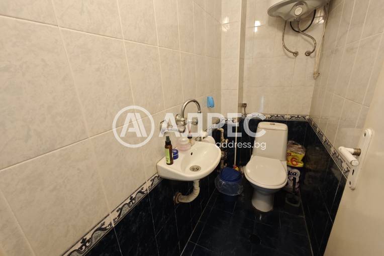 Тристаен апартамент, Варна, Погребите, 690531, Снимка 7