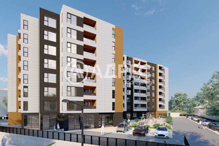 Тристаен апартамент, Русе, ЦЮР, 689532, Снимка 2