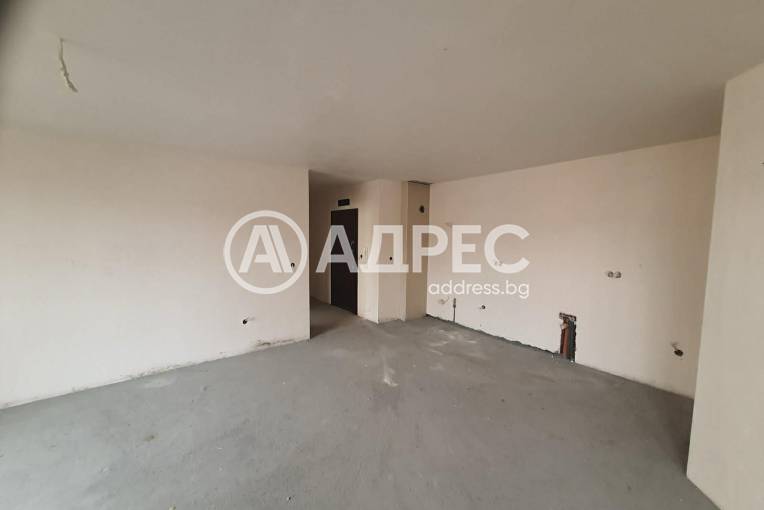 Тристаен апартамент, Благоевград, Център, 688533, Снимка 2