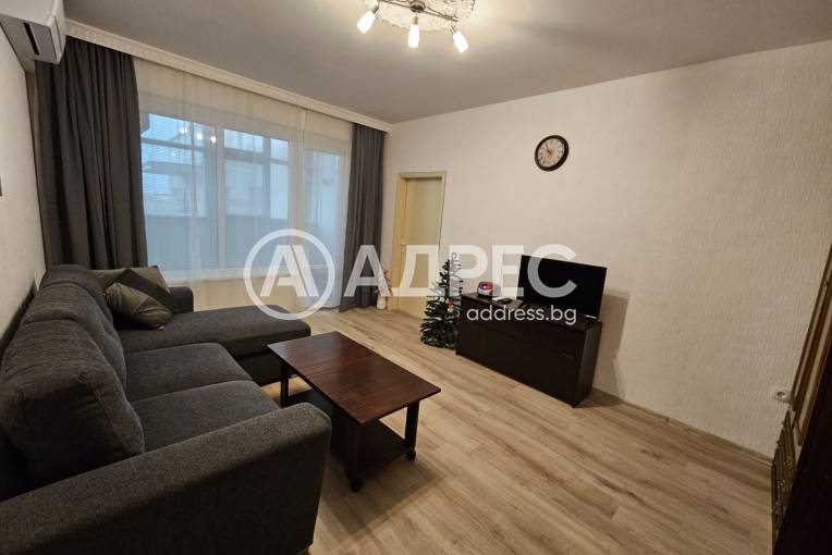 Тристаен апартамент, Варна, Електрон, 640534, Снимка 1