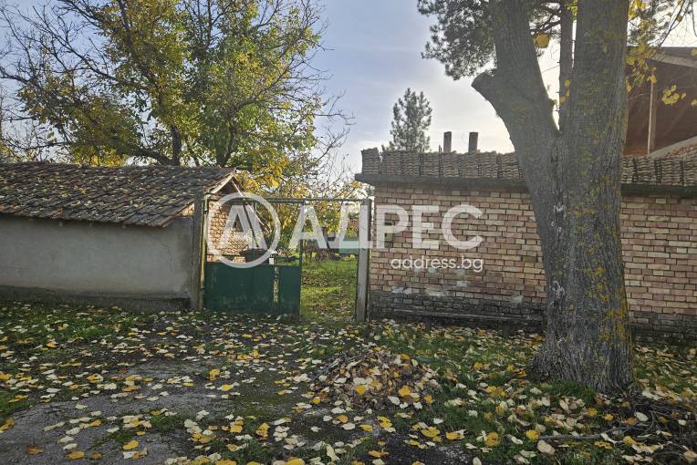 Къща/Вила, Царевци, 682534, Снимка 1