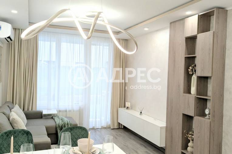 Тристаен апартамент, София, Малинова Долина, 682535, Снимка 1