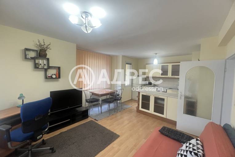 Двустаен апартамент, София, Център, 686536, Снимка 1