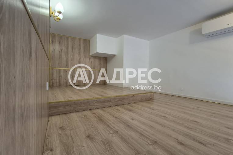 Многостаен апартамент, София, Иван Вазов, 694537, Снимка 20