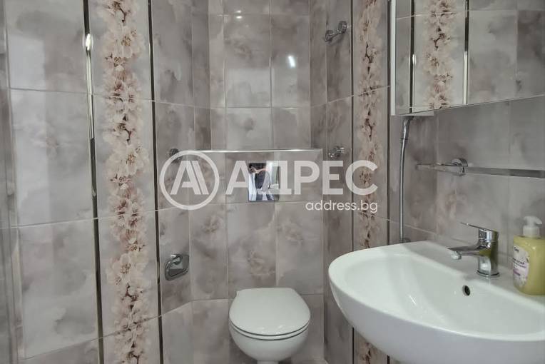Многостаен апартамент, София, Иван Вазов, 694537, Снимка 24